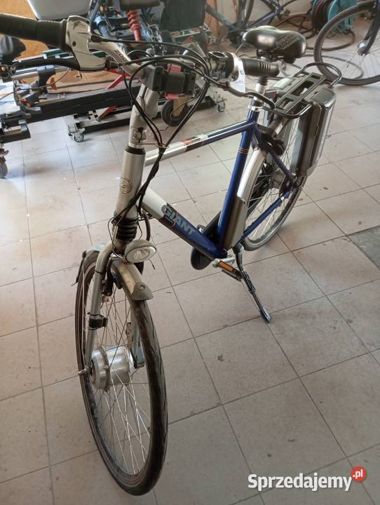 Rower Giant 28 elektryk Chruszczobród