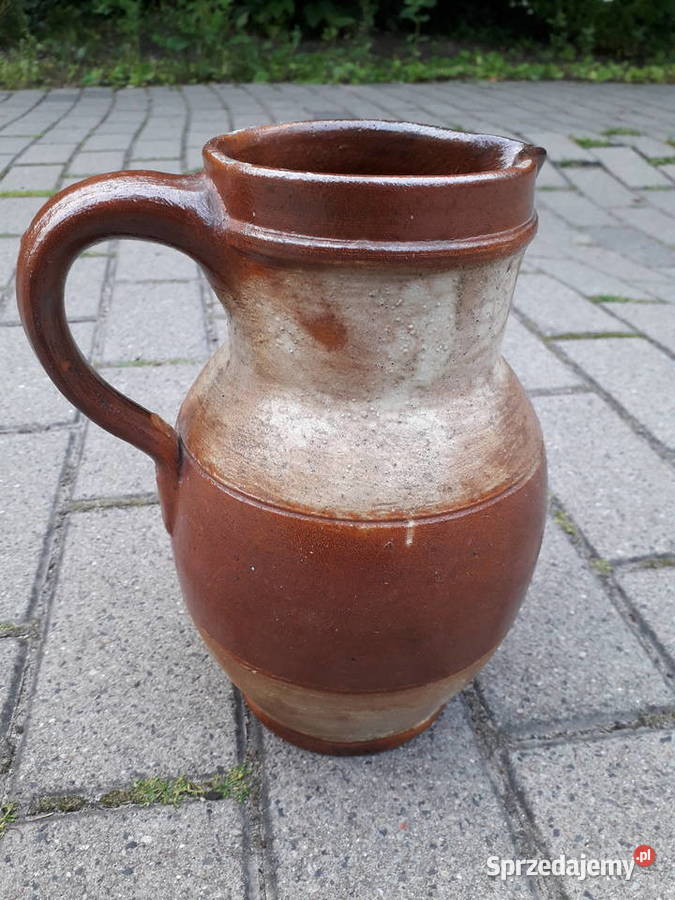 Dzbanek wazon klasyczny sredni