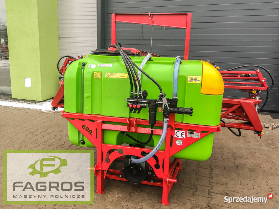 nowy OPRYSKIWACZ polowy ciągany 200 do Kazimierza Wielka