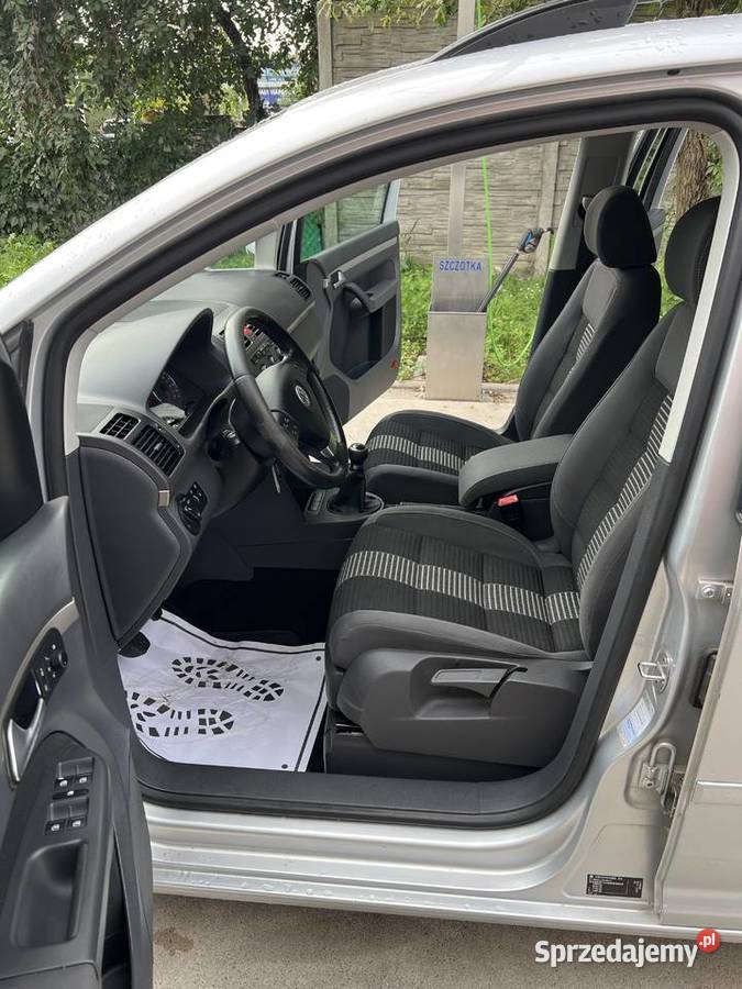 VW Touran 14 lift Nowy rozrząd 7osobowy Łódź