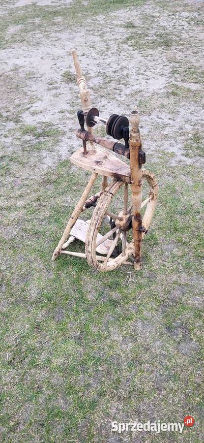 Kołowrotek do przędzenia wełny zabytek Narol