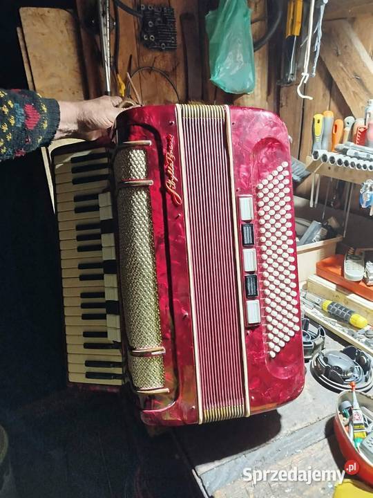 Akordeon klawiszowy Jebufla Brass z futerałem w Pozostałe dolnośląskie