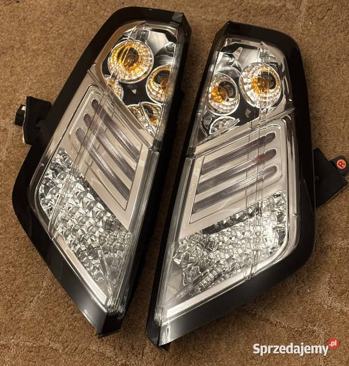 Lampy tylne tył srebrne chrom diodowe LED SONAR śląskie Częstochowa sprzedam