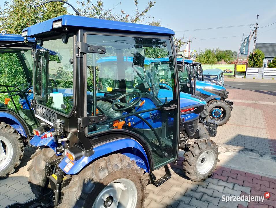 Kabina ochronna do ciągnika Farmtrac 26 4 WD Kabina i karoseria sprzedam