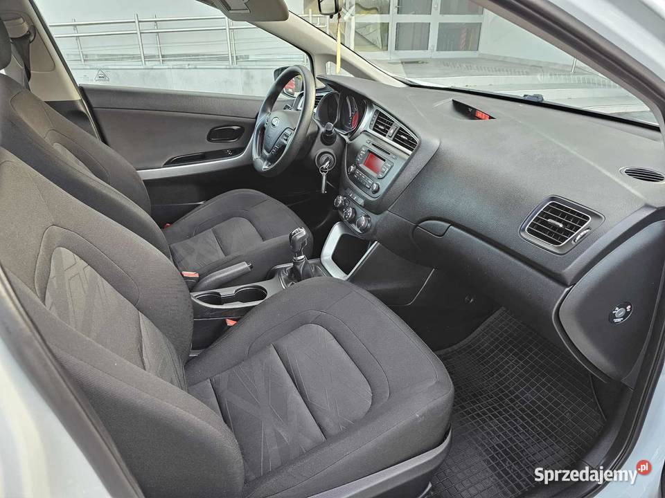 Kia Ceed Polift 14 CRDI 90 Salon Polska Rok produkcji 2016 mazowieckie Gostynin sprzedam
