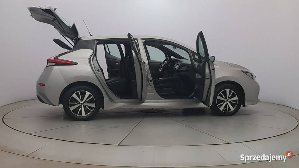 Nissan Leaf 40kWh Acenta Z polskiego salonu Warszawa sprzedam