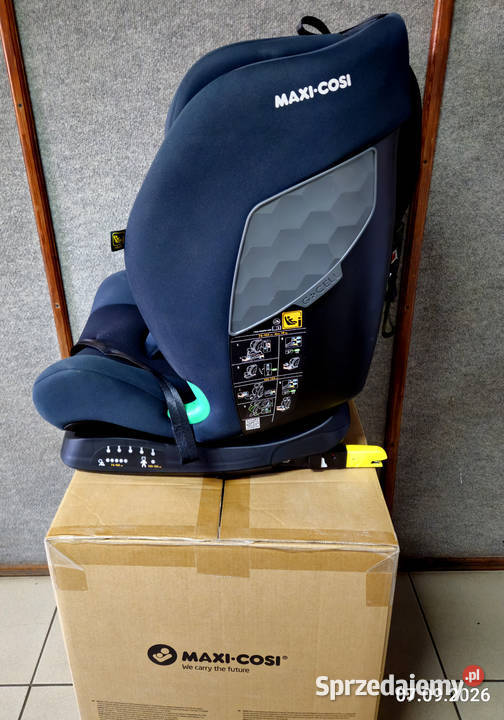 MAXI COSI TITAN iSize Fotelik samochodowy 936 9 - 36 kg