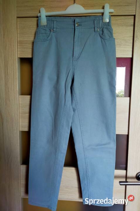 Spodnie mom w niebieskim kolorze Spodnie Łódź