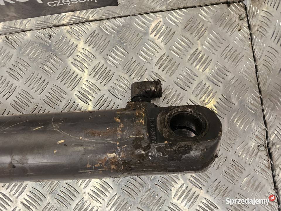 Siłownik podnoszenia ładowacza Holland LB115 Gdynia