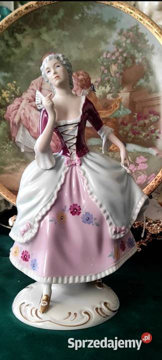 ROYAL DUX Bohemia LADY
kolekcjonerska figurka łódzkie Pabianice