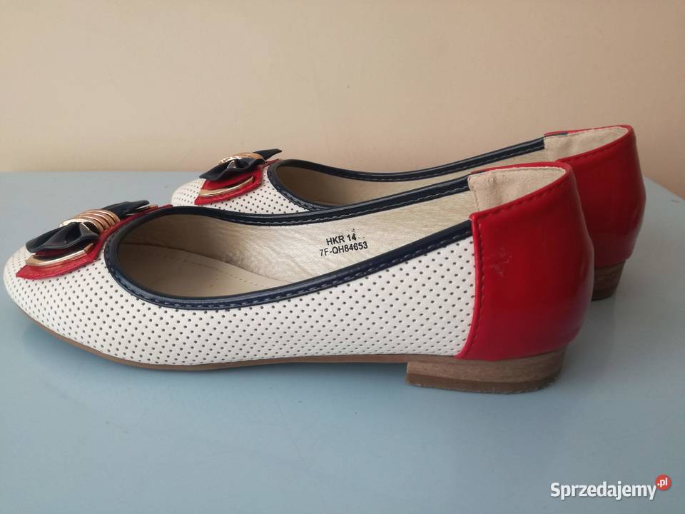 Damskie buty balerinki skóra ekologiczna Dębica