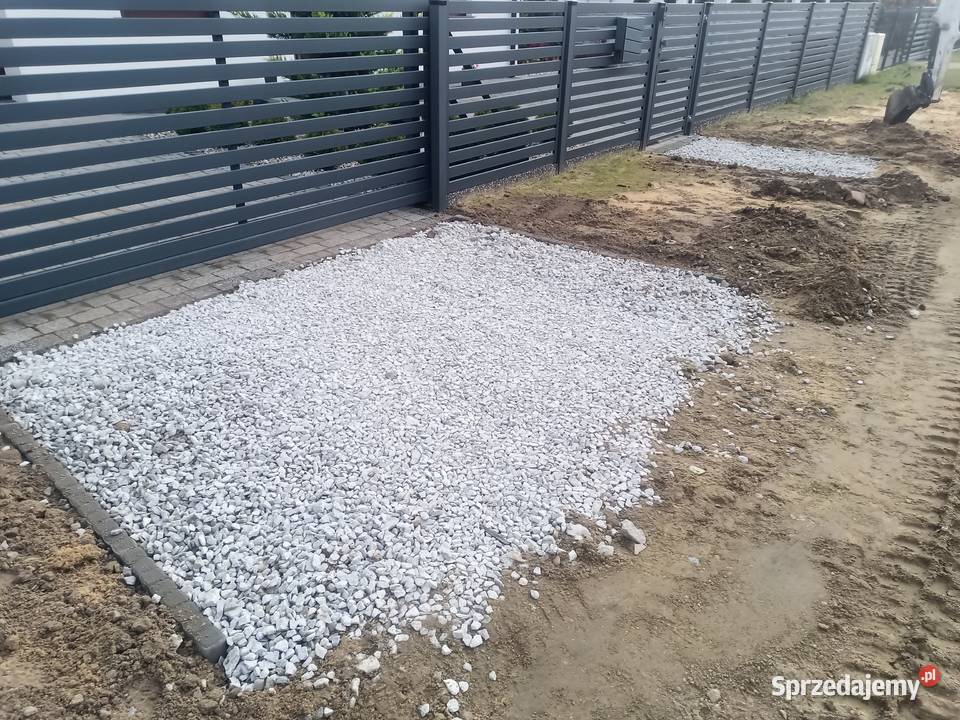 Usługi minikoparka wywrotka przyłącza dolnośląskie prace ogrodowe