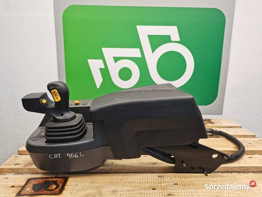 Podłokietnik z joystickiem Cat 924K Wilkowo