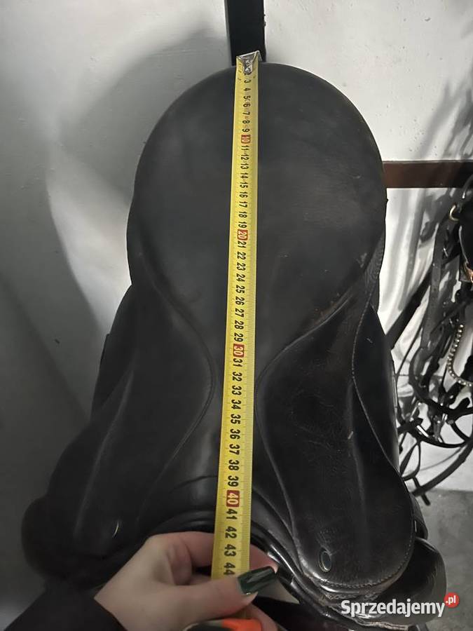 Siodło ujeżdżeniowe 17 Radzanów