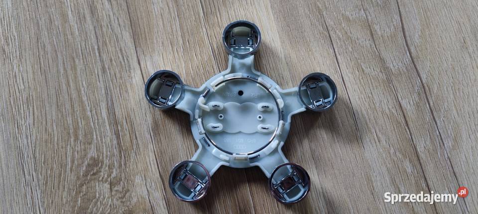 Dekielek felgi koła Audi 8R0601165 kapsel nowy łódzkie Tuszyn sprzedam