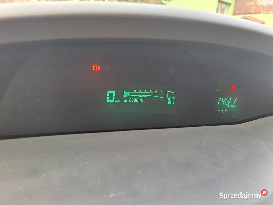 Toyota Yaris 133 vvti 2010r