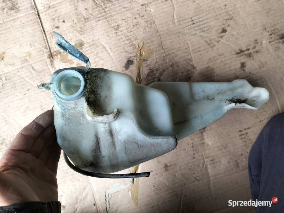 Zbiorniczek płynu spryskiwaczy AUDI 80 B3 Kamień-Kolonia