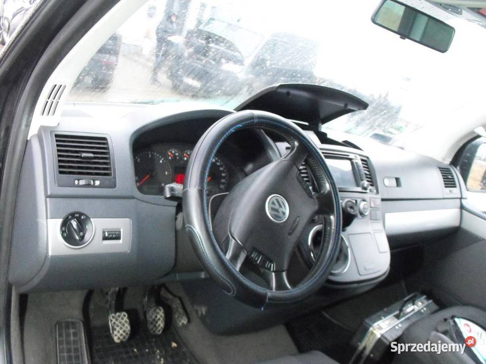 Syndyk sprzeda Volkswagen Transporter T5 25 TDI