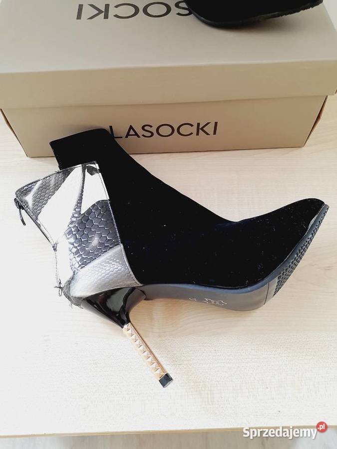 Zamszowe czarne botki Vero Cuoio 37 inna Moda i Styl Bogatynia