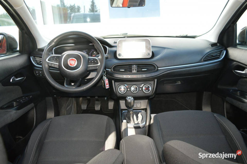 Fiat Tipo 16 Diesel Serwisowany LED Kamera Navi VAT marża Hrubieszów