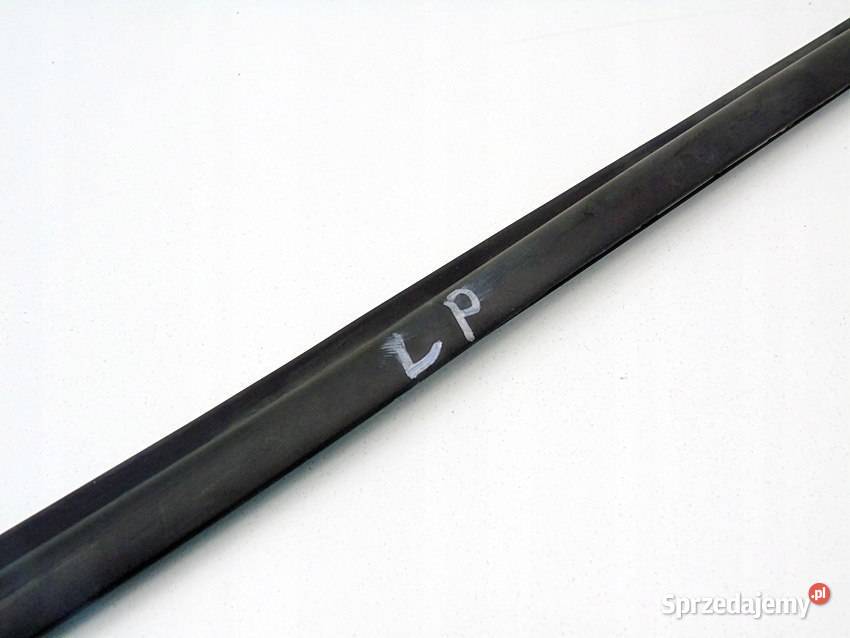 Uszczelka parapet zewnętrzny szyby lewy przód Sosnowiec