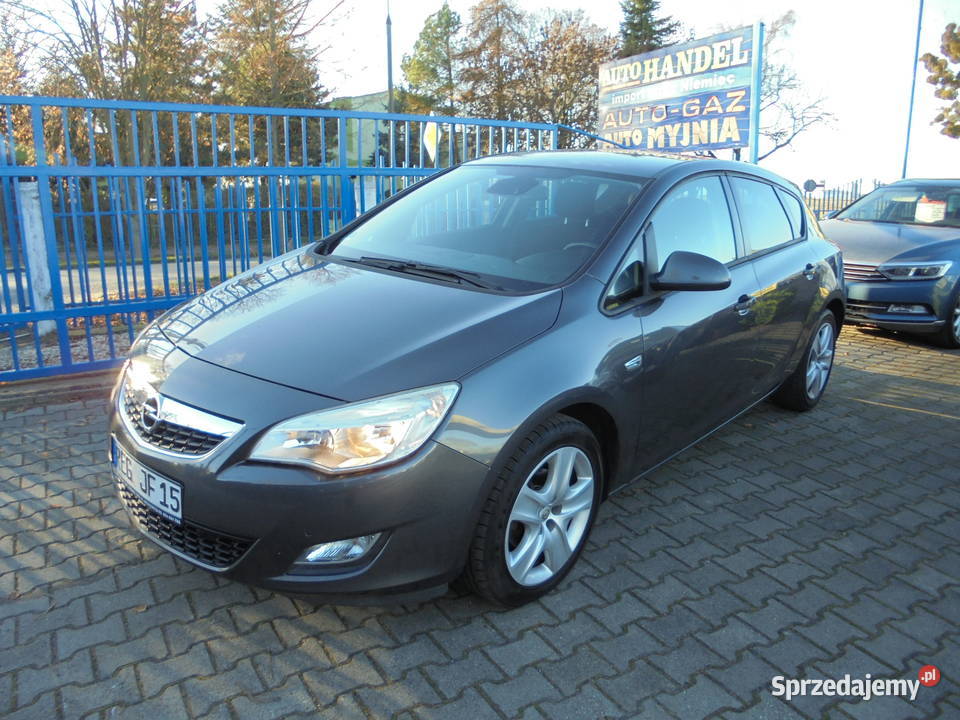 Opel Astra J 2010 2019 14 Turbo Cosmo 140 poduszka powietrzna Astra Bydgoszcz sprzedam