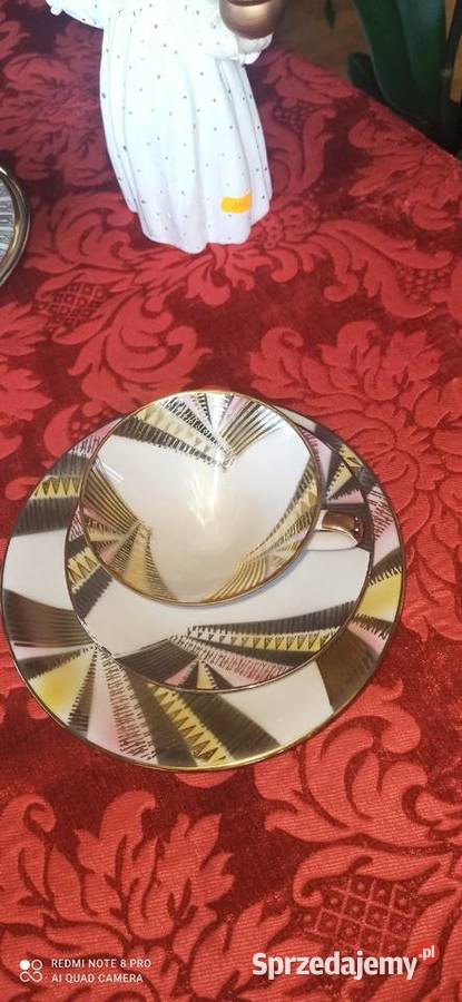 Filiżanka z talerzykiem śniadanie Porcelana i szkło