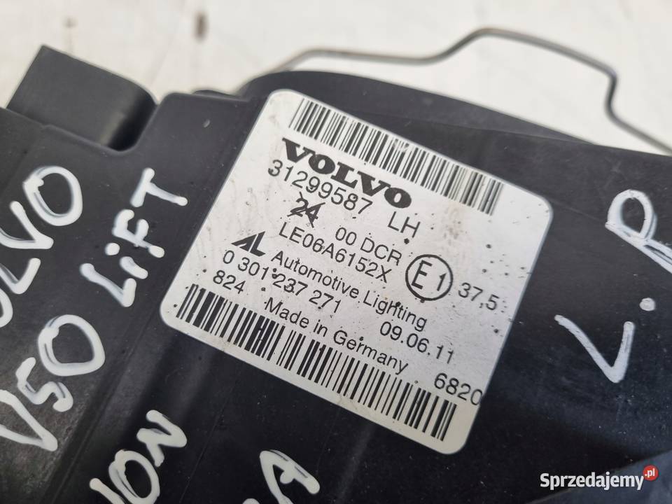 LAMPA LEWA Volvo S40 II V50 LIFT 07 XENON osobowe Rudka