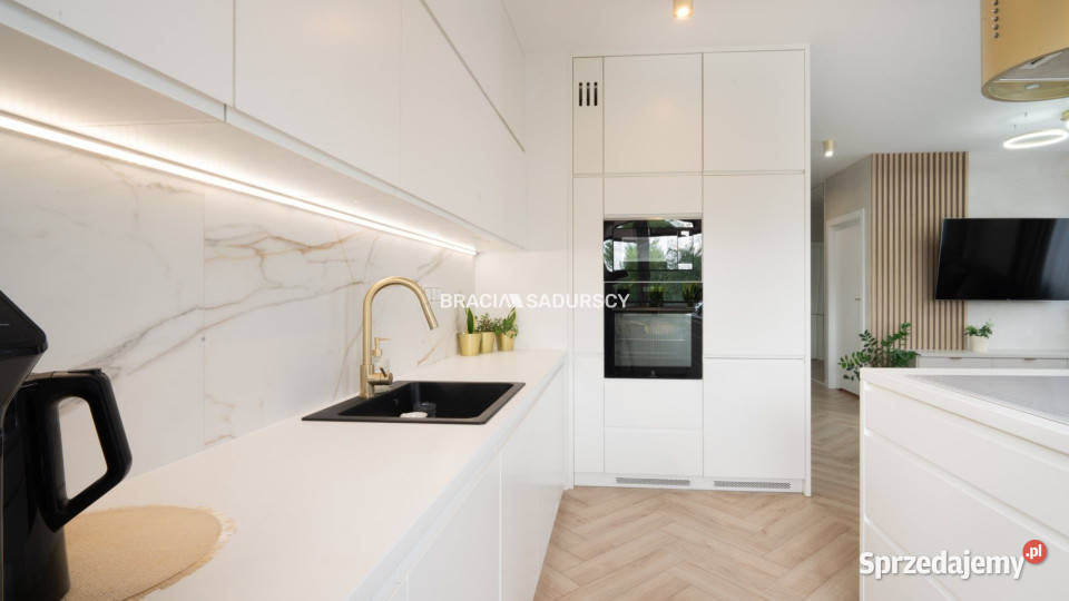 sprzedaży mieszkania 7096m2 Kraków Walerego małopolskie