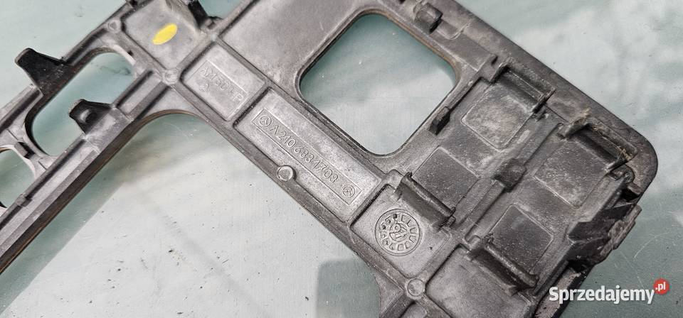 Ramka wybieraka dekor mercedes w210 2106831708 wielkopolskie Zbąszyń sprzedam