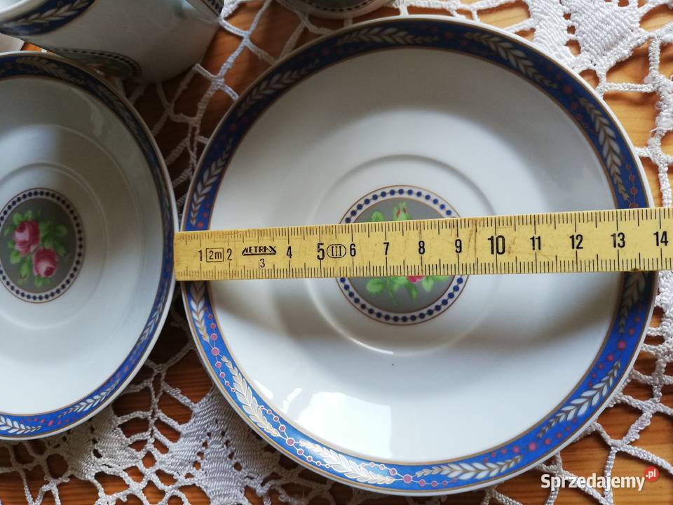 Filiżanki cukiernica ozdobna sygnowana porcelana Antyki, Sztuka, Kolekcje Ropa