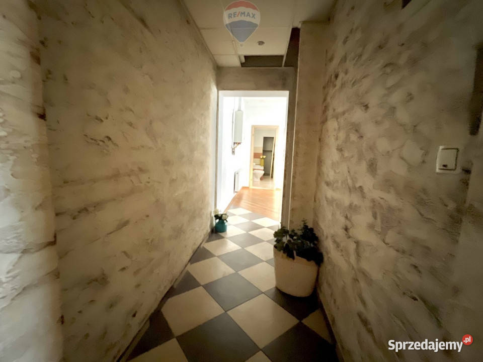 Historyczne mieszkanie w ścisłym centrum Gniezna kamienica Sprzedaż Gniezno