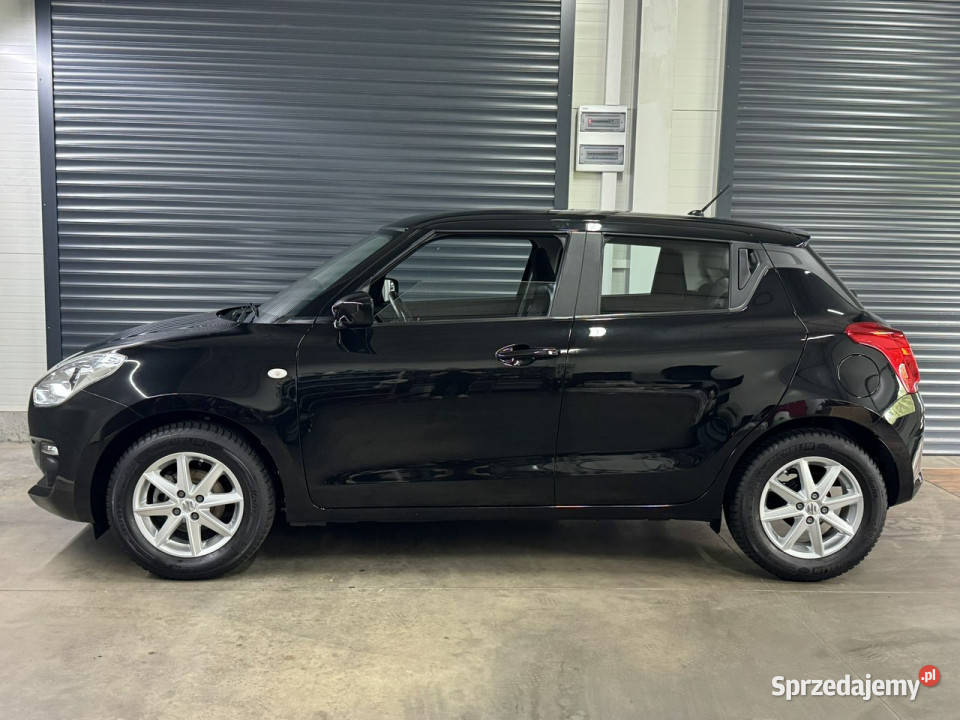 Suzuki Swift bezwypadkowy stan perfekt zero Chechło