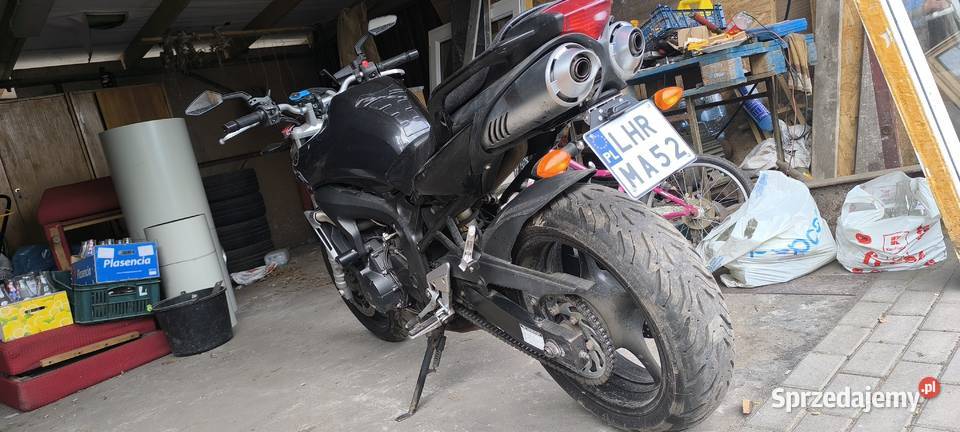 Yamaha fz6n benzyna Yamaha