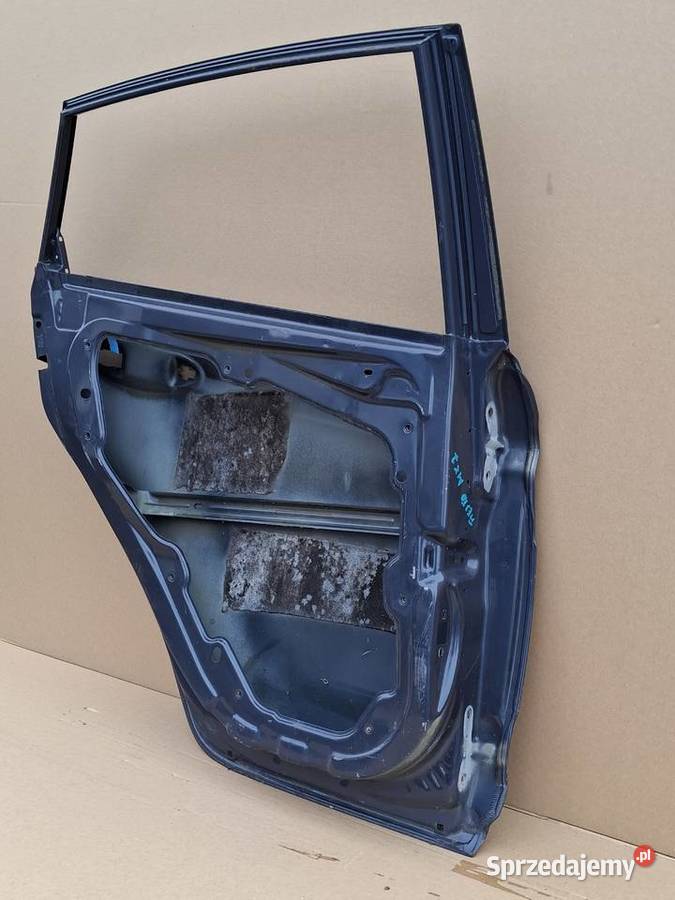 FORD FIESTA MK7 DRZWI LEWY TYŁ LEWE TYLNE Bieleń sprzedam