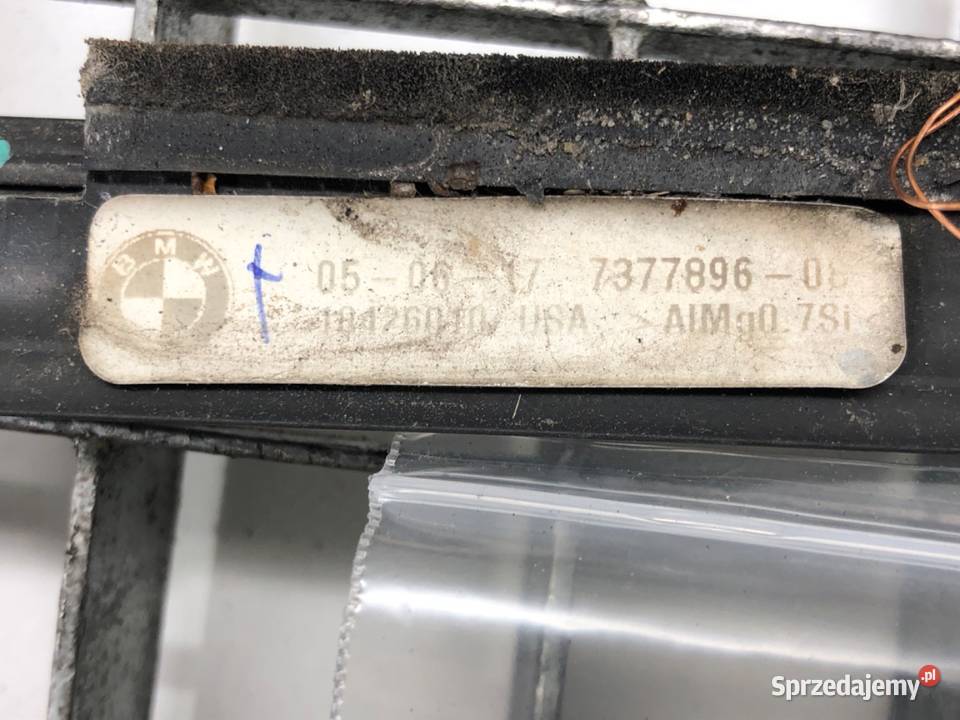 LISTWA ZGARNIAJĄCA PRZÓD PRAWA BMW F16