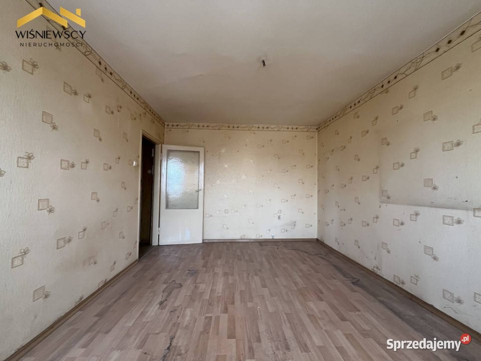 Kawalerka 233 m do remontu Piaski Malbork