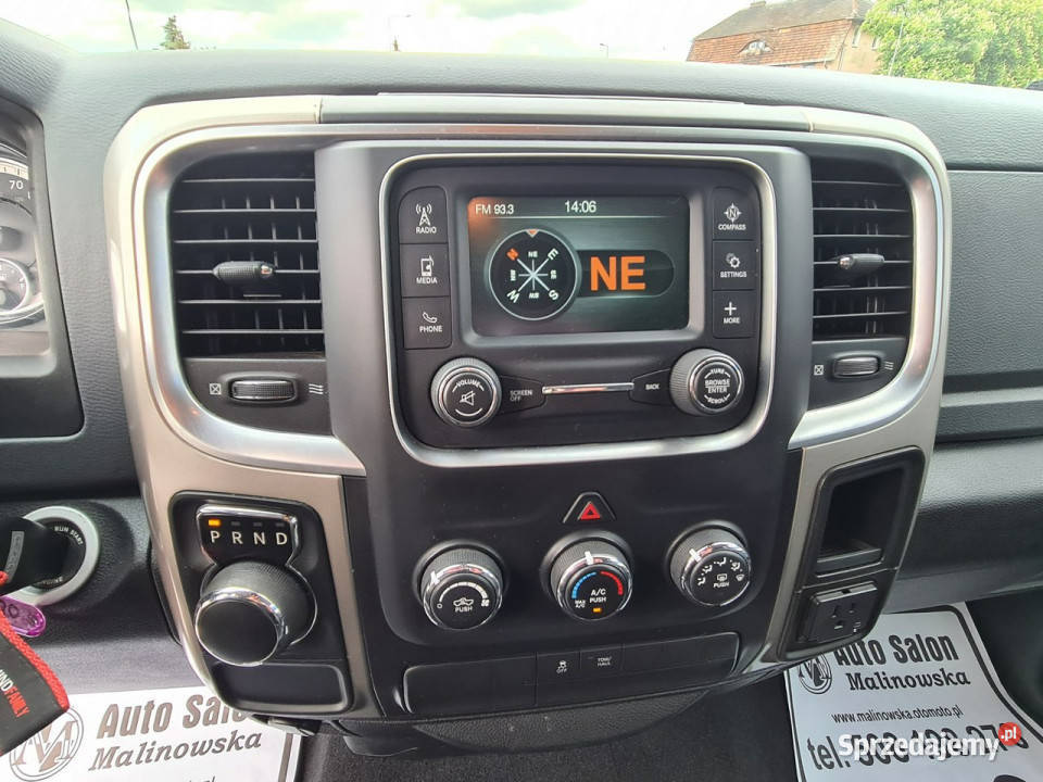 Dodge RAM 57 HEMI 390 Skóra Klimatyzacja Led czujnik deszczu Wągrowiec