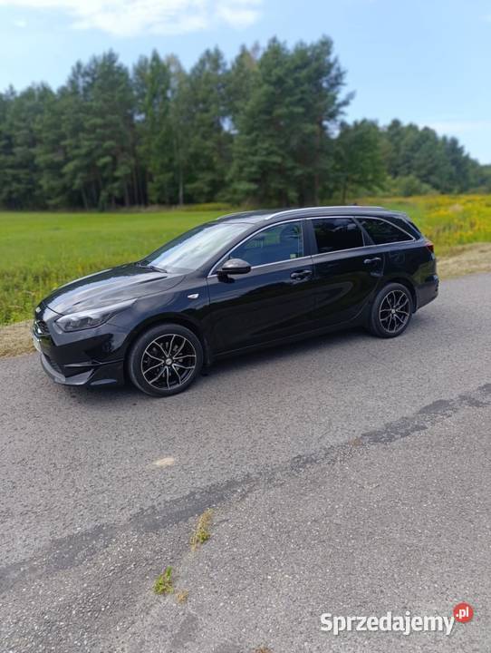 Kia Ceed 2022 42 przebiegu automat salon podkarpackie Łukawiec