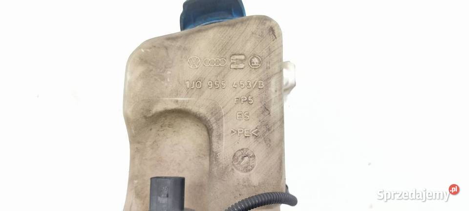 ZBIORNICZEK SPRYSKIWACZY VOLKSWAGEN GOLF IV Lipno sprzedam