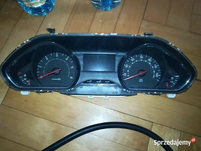 Peugeot 208 14HDI Licznik z wyświetlaczem numer łódzkie Łódź