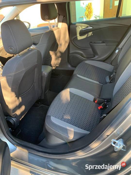 Opel Astra K2021r 12 turbo benzyna 110 Euro6 elektrycznie ustawiane fotele Limanowa sprzedam