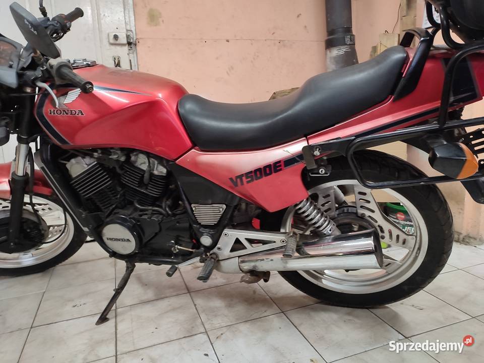 Honda VT 500 E części bak owiewki tłumik koło Jelenia Góra sprzedam