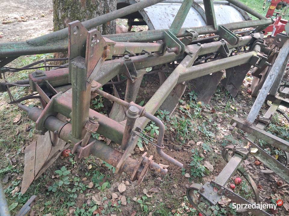 Pługi podorywkowe 3 4 i 5 skibowe Jasło sprzedam