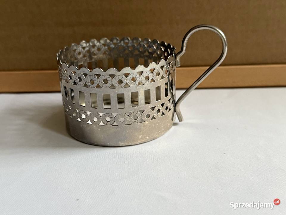 12 metalowych uchwytow do szklanek Akcesoria kuchenne