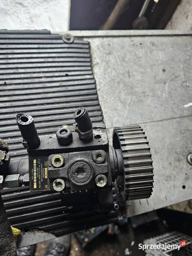 Pompa wtryskowa opel 19 cdti Łagów