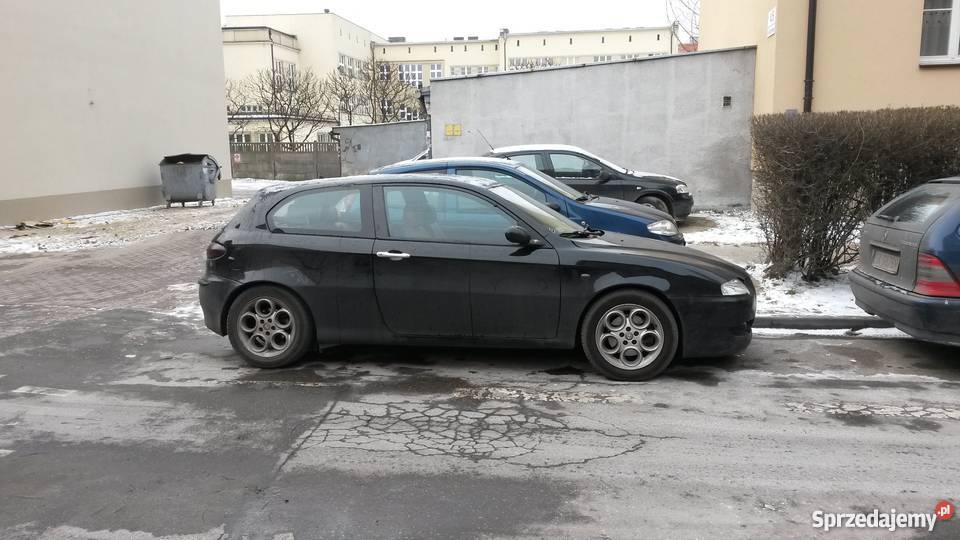 ALFA ROMEO 147 20 TS 150 SKÓRY CZERWONE lakier metallic Katowice sprzedam