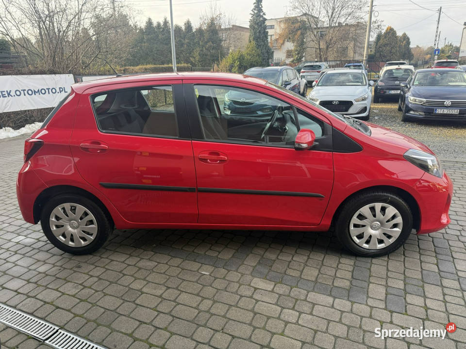 Toyota Yaris 13 99 Klimatyzacja III 20112019 108000km Orzech