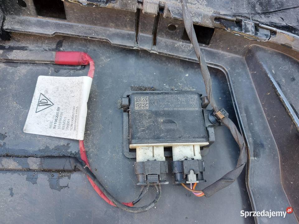 Porsche Taycan GTS 9J1 2023r Zderzak tył komplet osobowe dolnośląskie