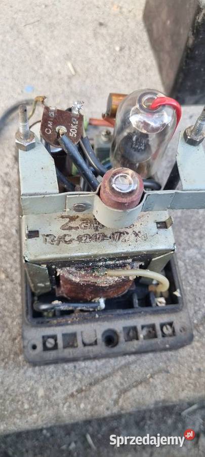 Elektryzator PRL ogrodzeniowy bydła z lat 60 podlaskie Zambrów sprzedam